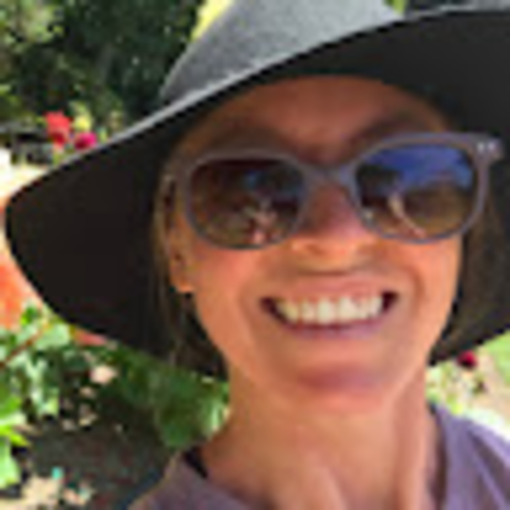 Meet your Posher, Tara